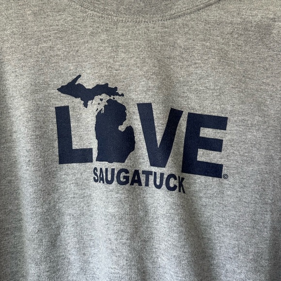 Saugatuck Michigan Sweatshirt Crew Neck - Picture 5 of 5